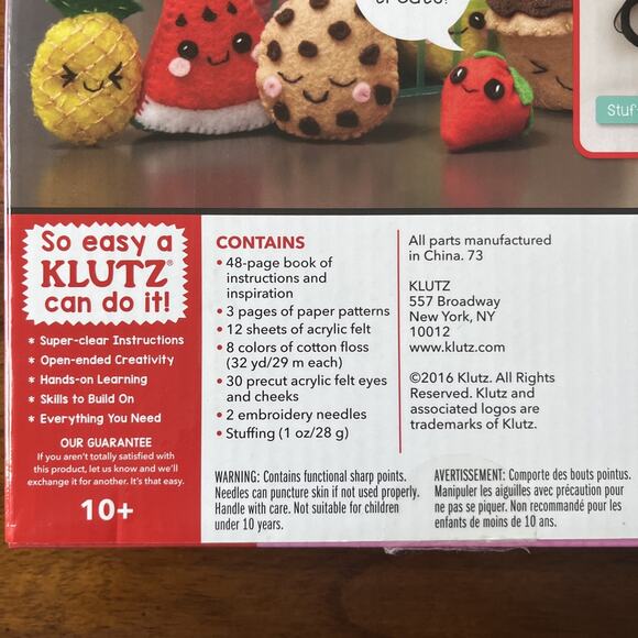 "Klutz Sew Mini Treats Book & Kit" Kids Craft Fiber Thread Cute Kawaii Creative - Picture 4 of 4